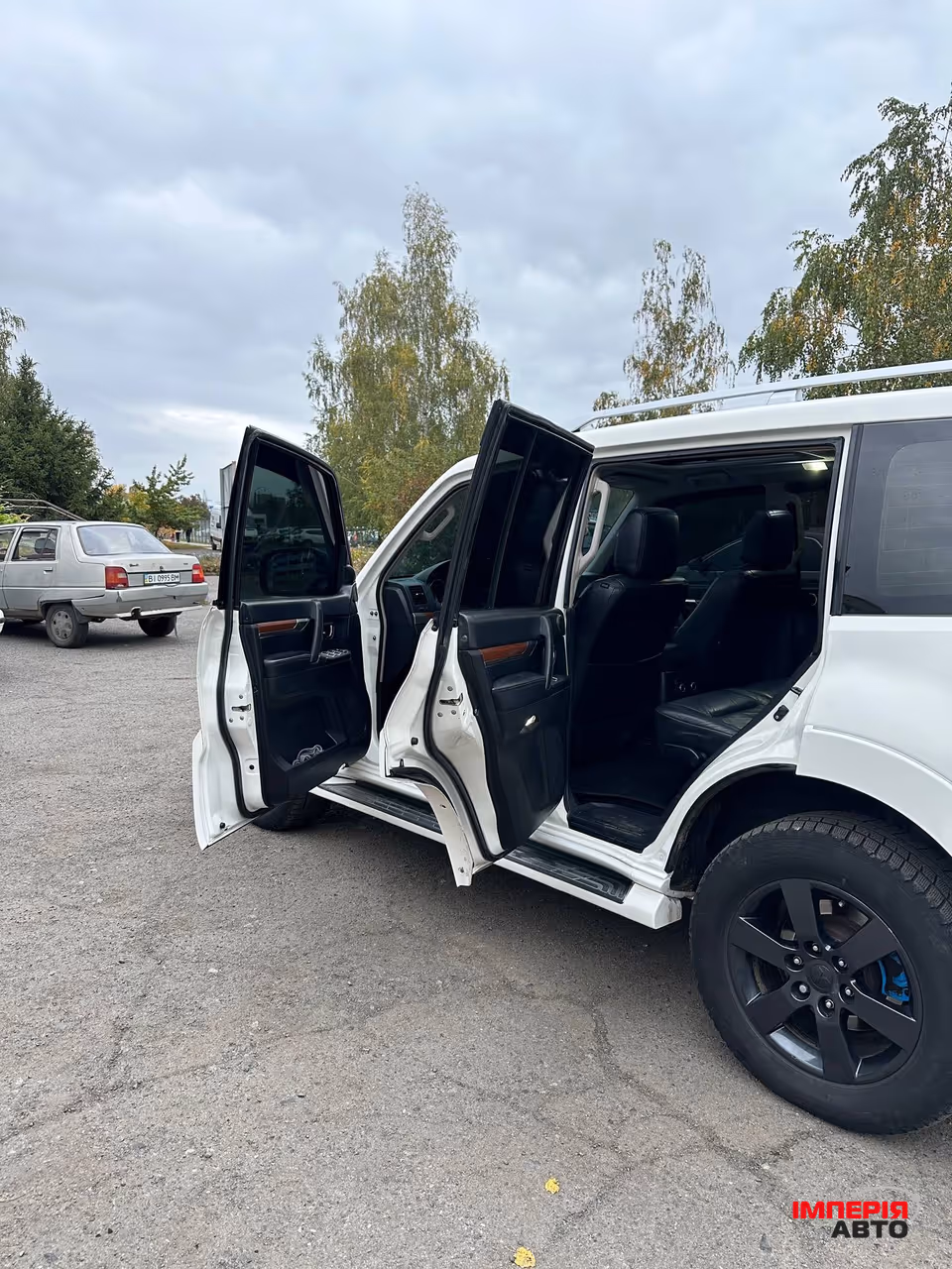 Mitsubishi Pajero - фото 16