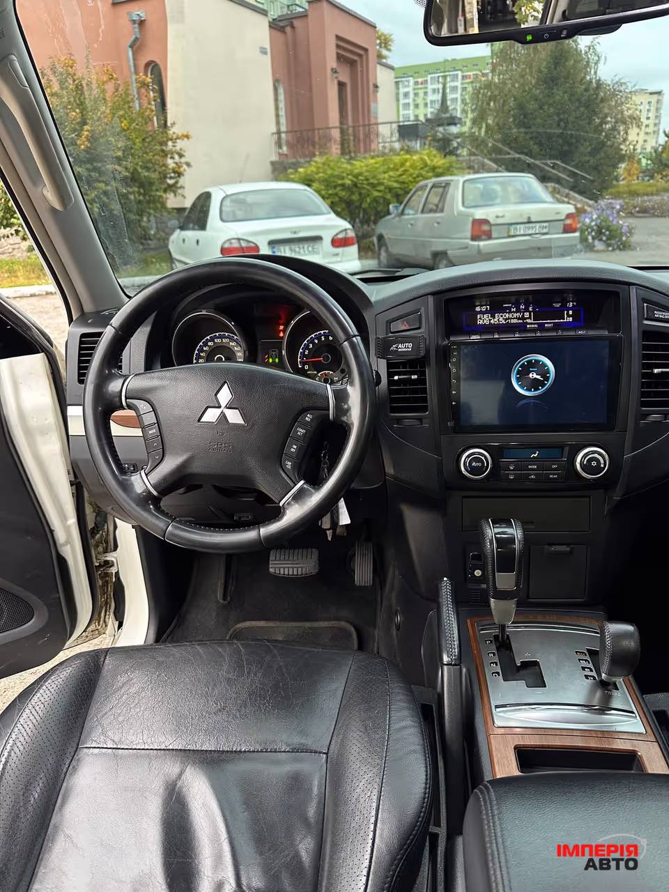 Mitsubishi Pajero - фото 19