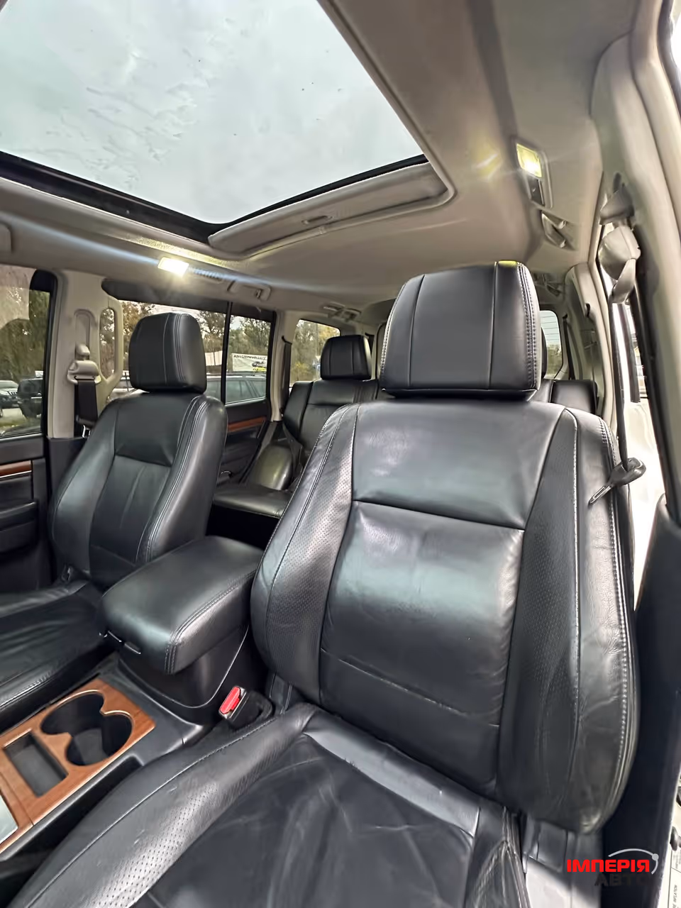 Mitsubishi Pajero - фото 8