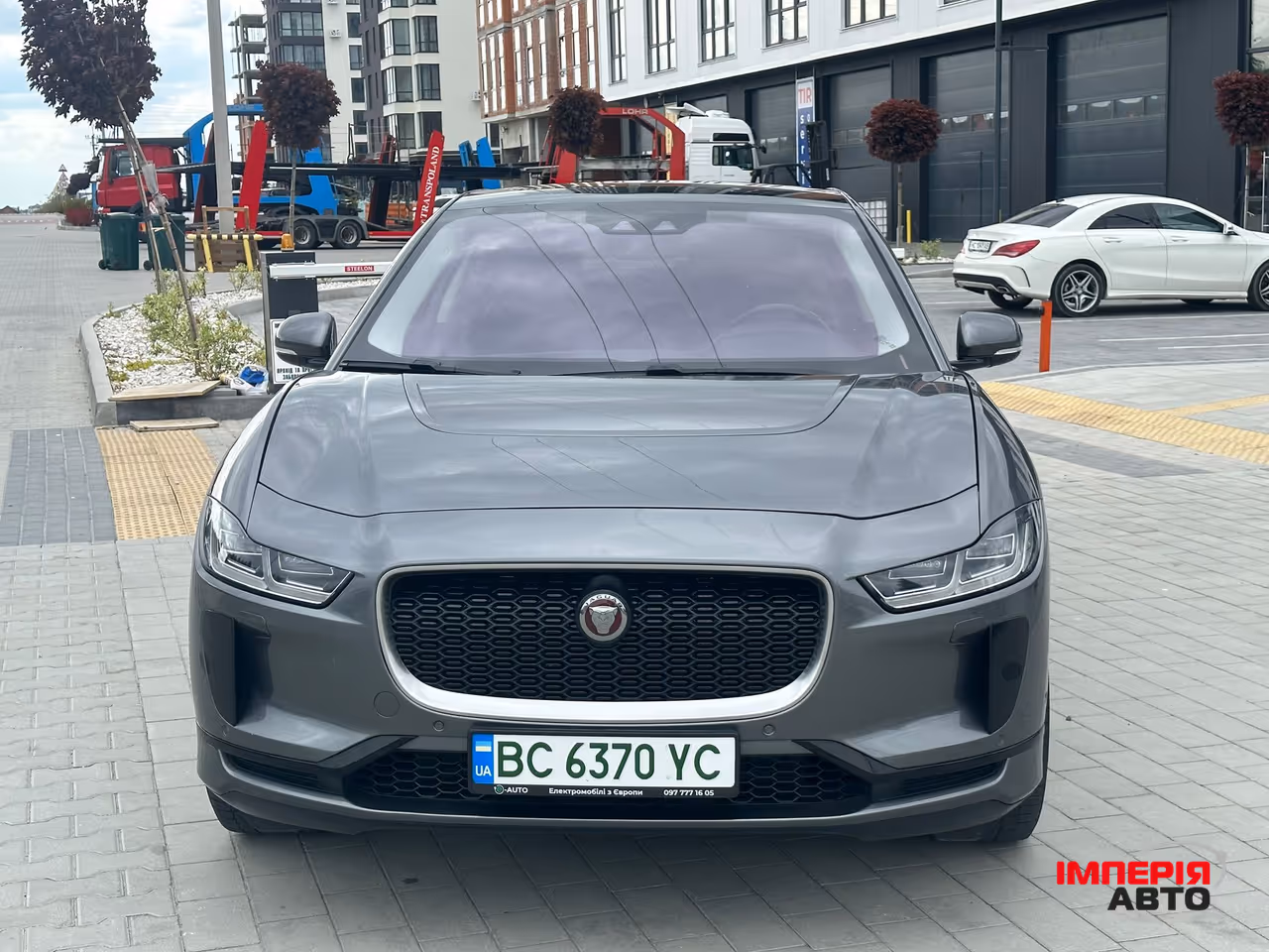 Jaguar I-Pace - фото 6