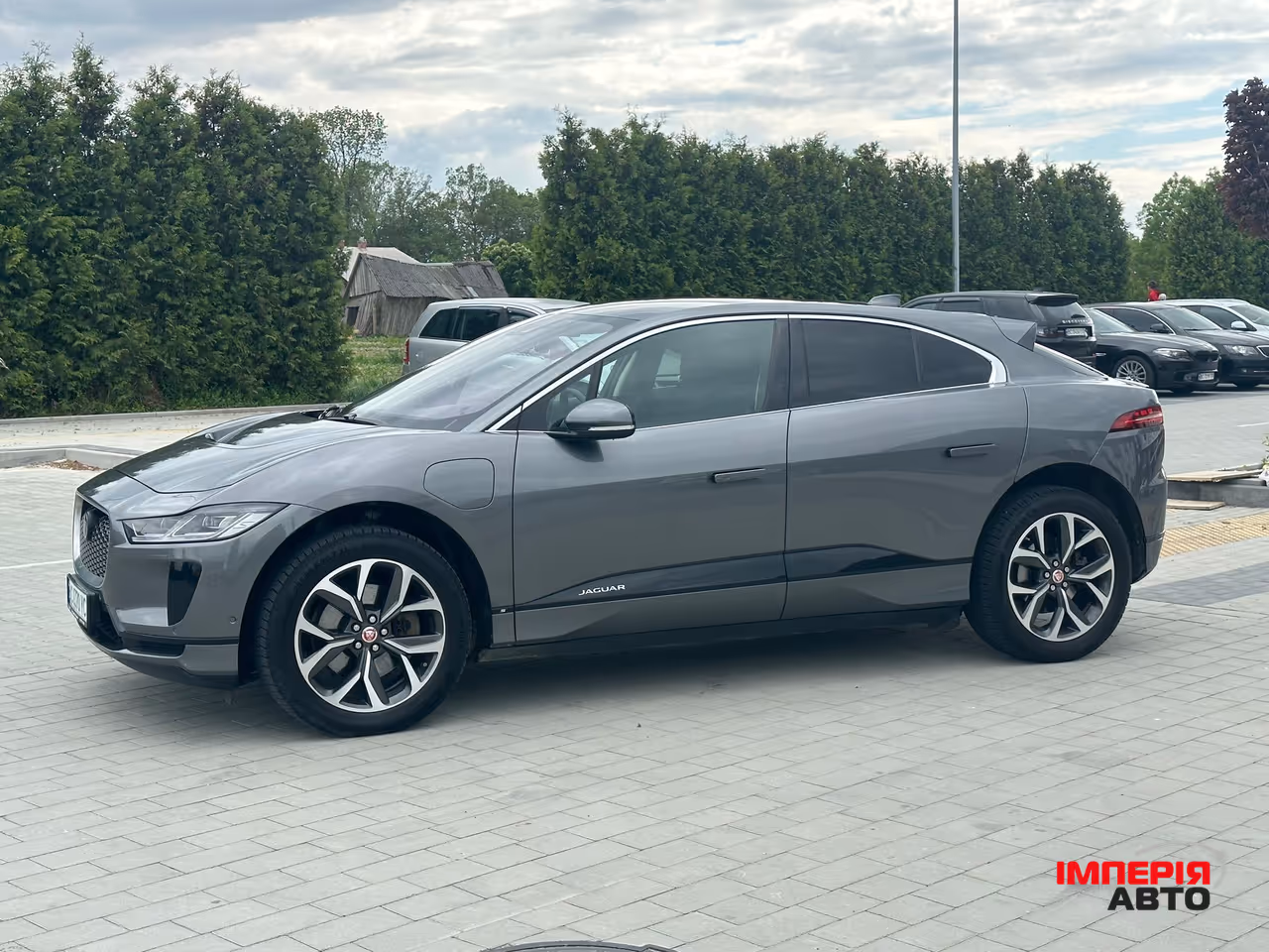 Jaguar I-Pace - фото 3