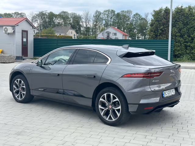 Jaguar I-Pace - фото 2