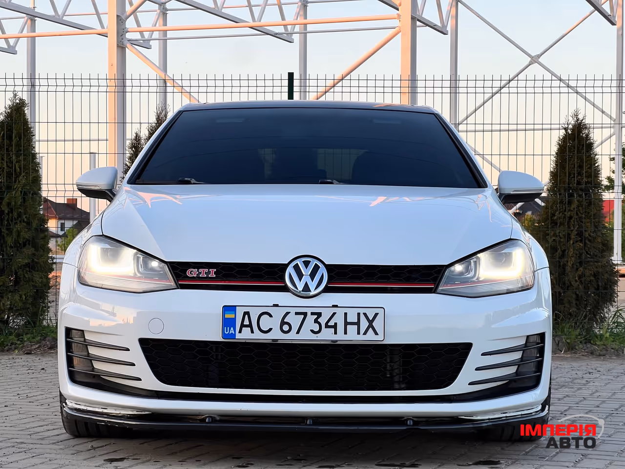 Volkswagen Golf GTI - фото 5