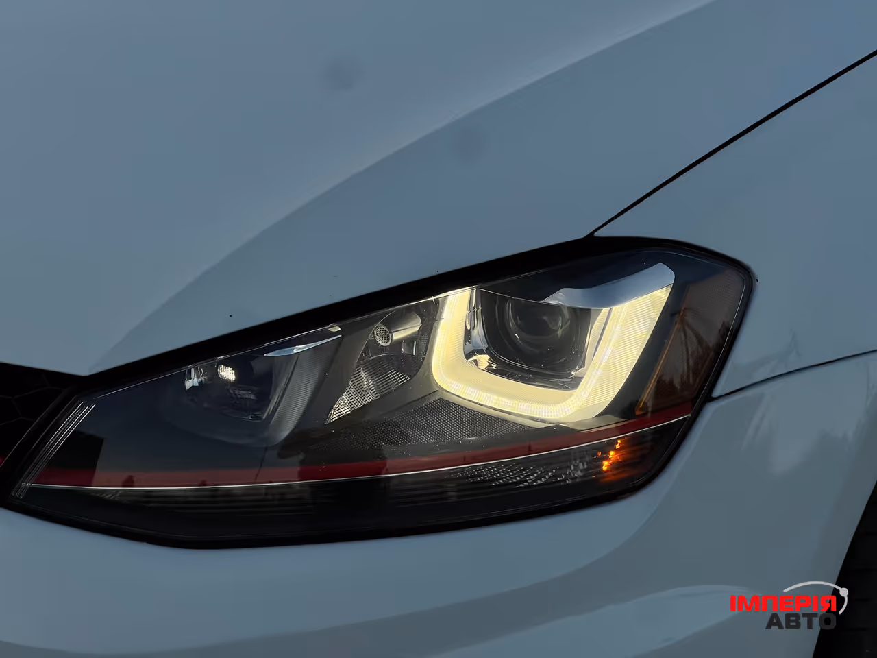 Volkswagen Golf GTI - фото 30