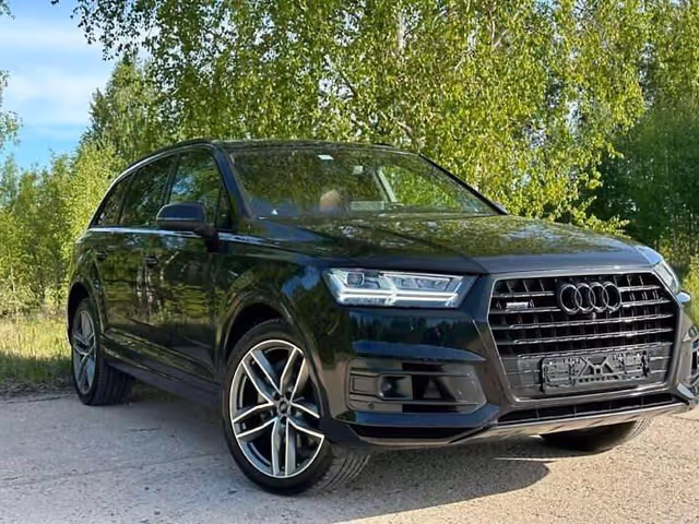 Audi Q7 - фото 3