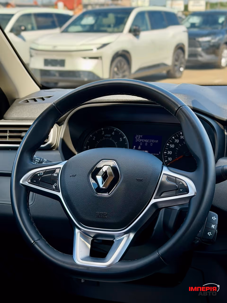 Renault Duster - фото 12