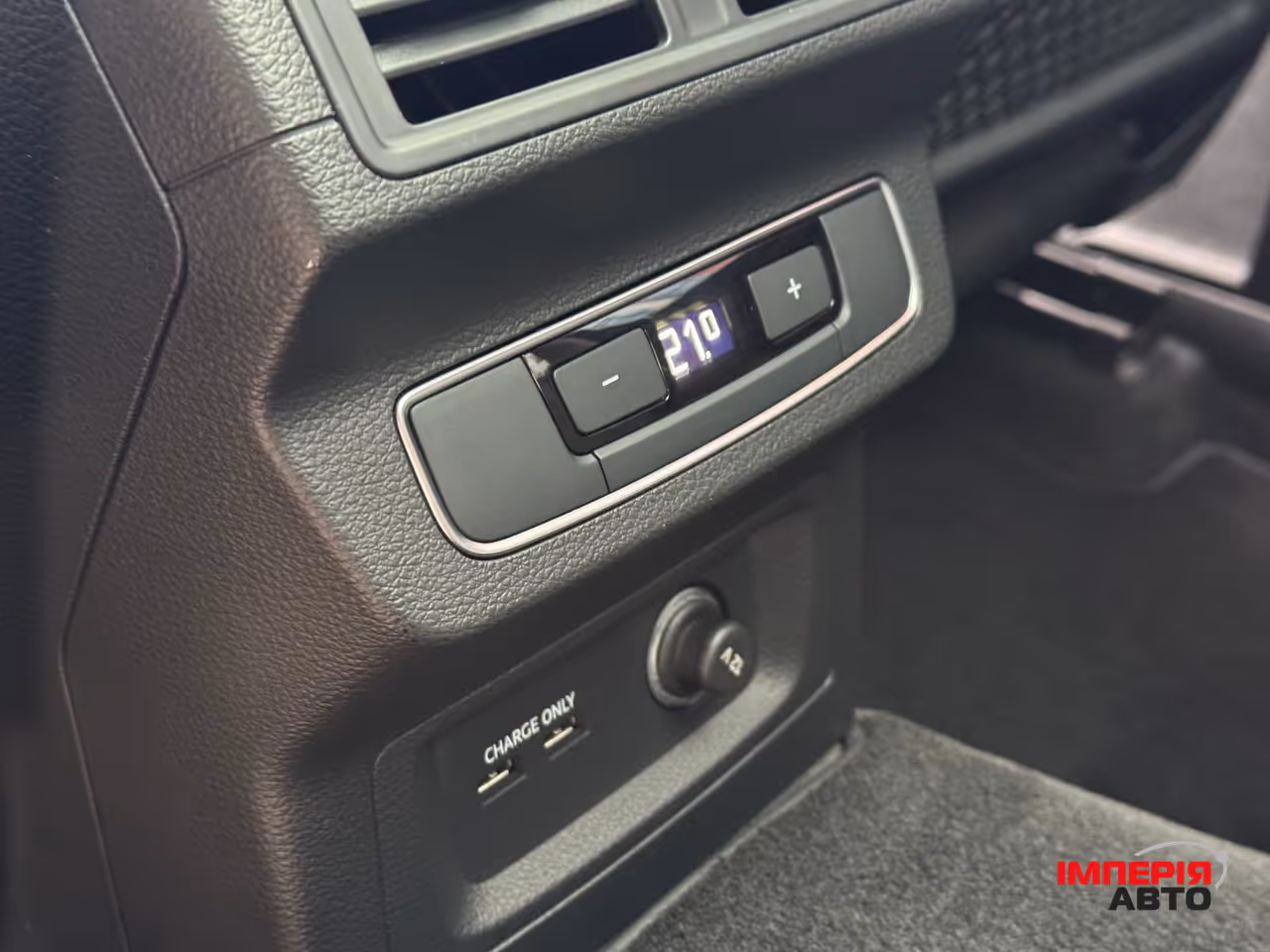 Audi Q5 - фото 34