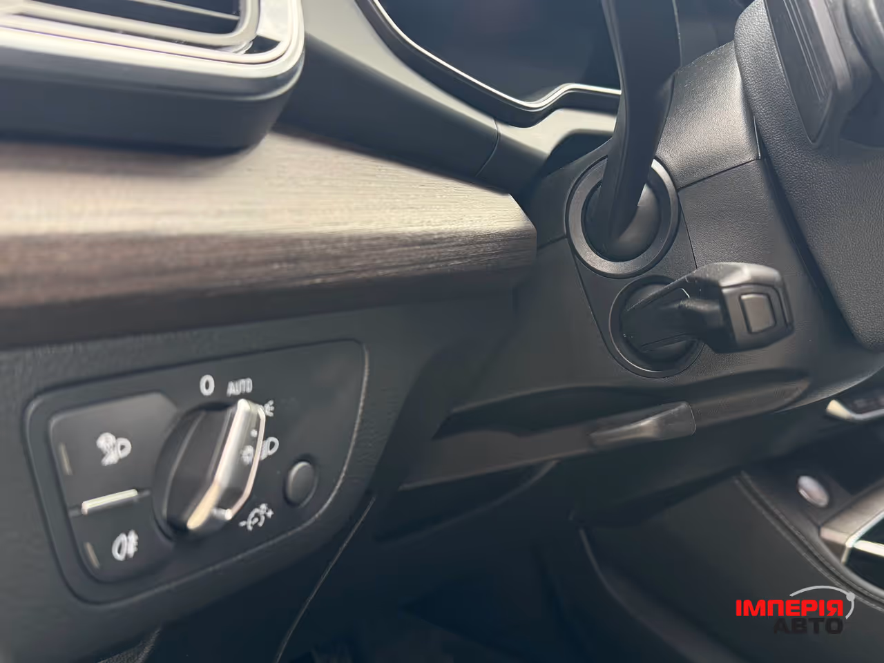 Audi Q5 - фото 27