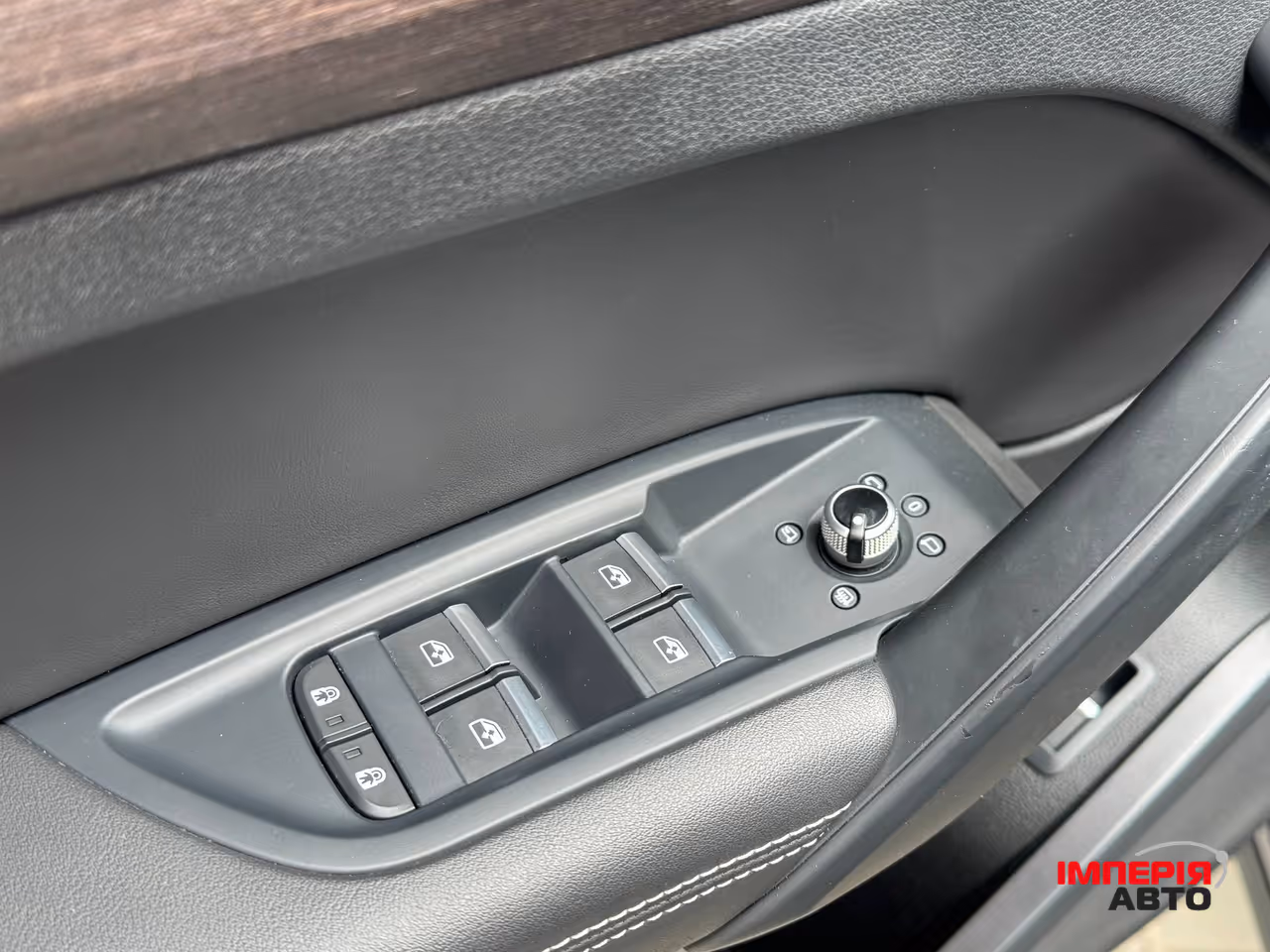 Audi Q5 - фото 21
