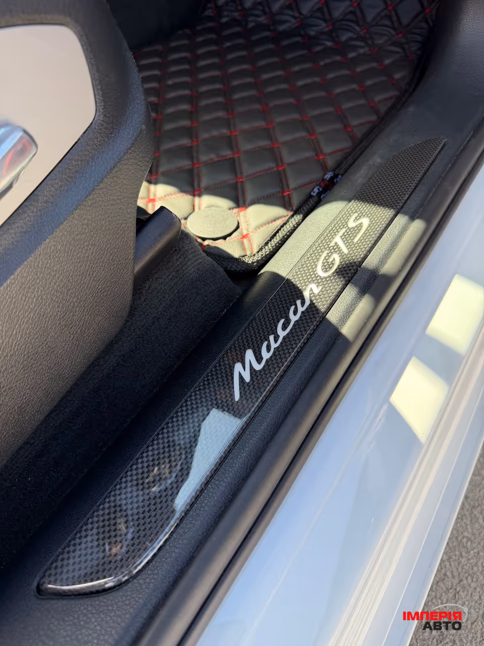 Porsche Macan - фото 42