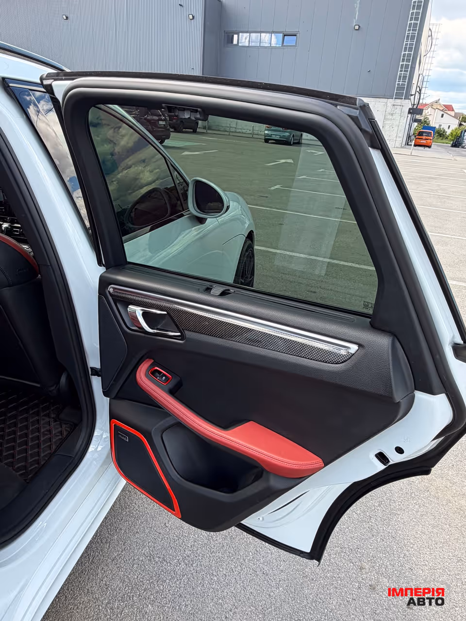 Porsche Macan - фото 17