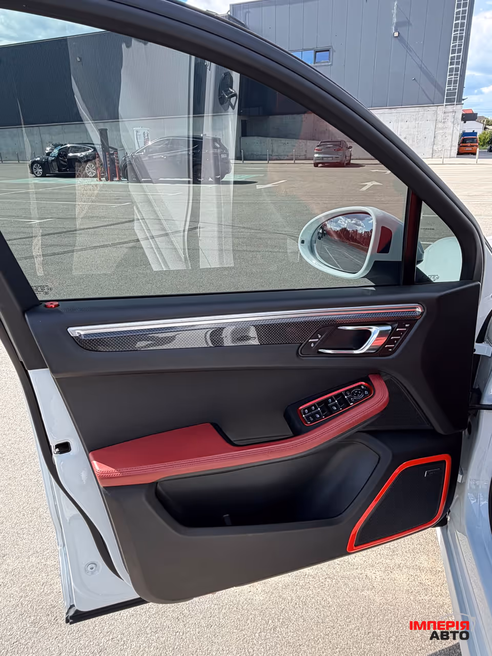 Porsche Macan - фото 28