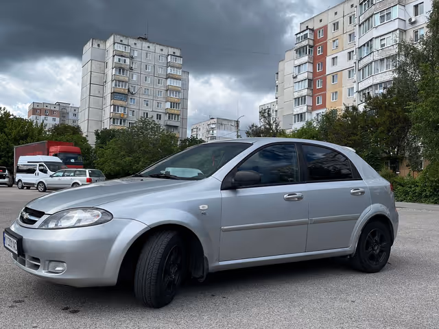 Chevrolet Lacetti - фото 2
