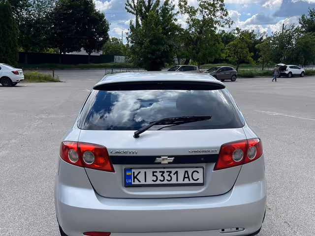 Chevrolet Lacetti - фото 5