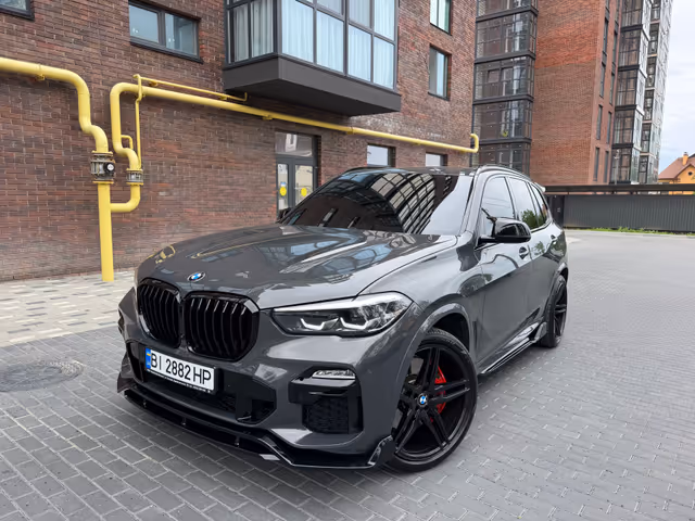 BMW X5 - фото 3