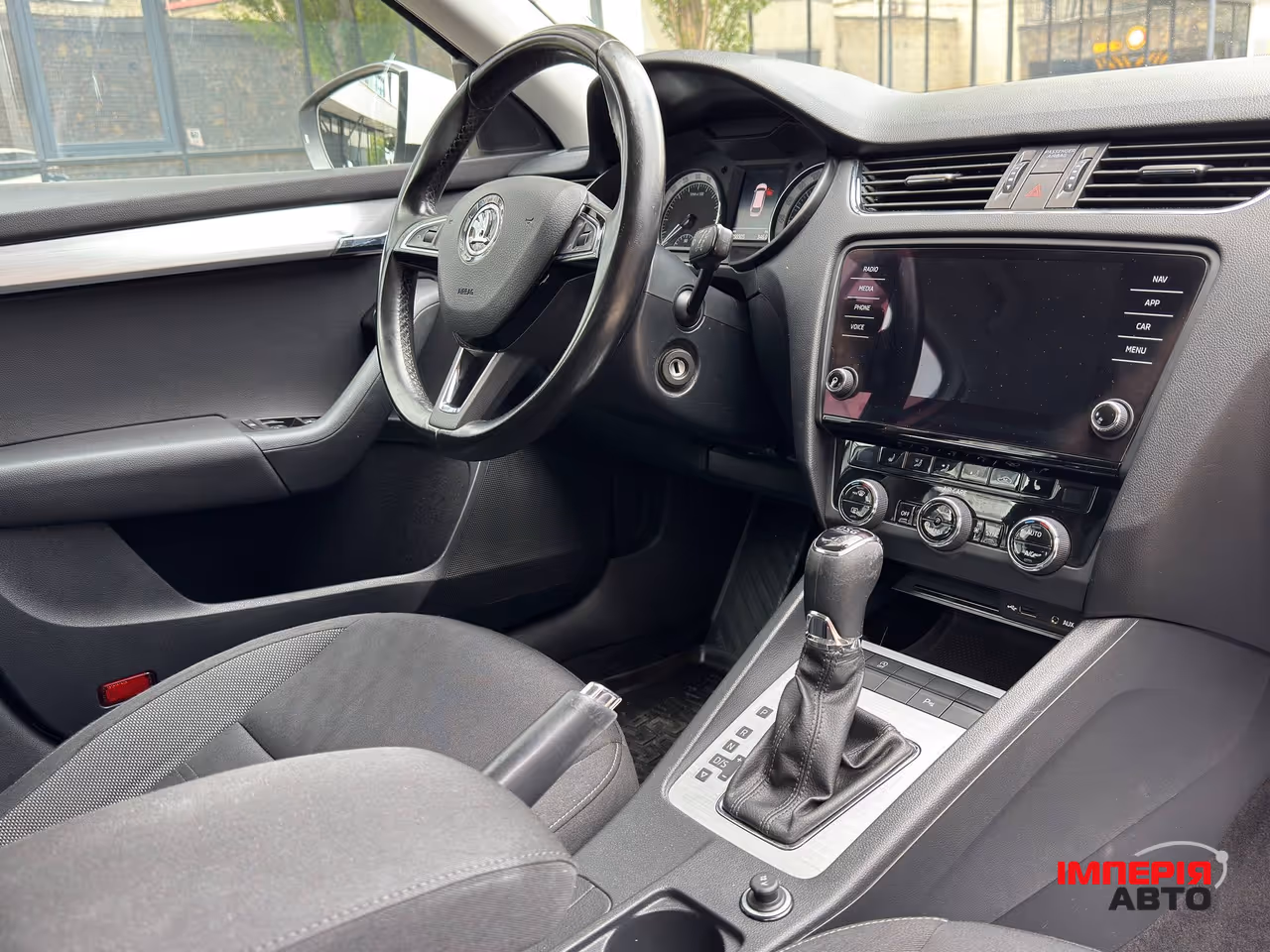 Skoda Octavia - фото 20