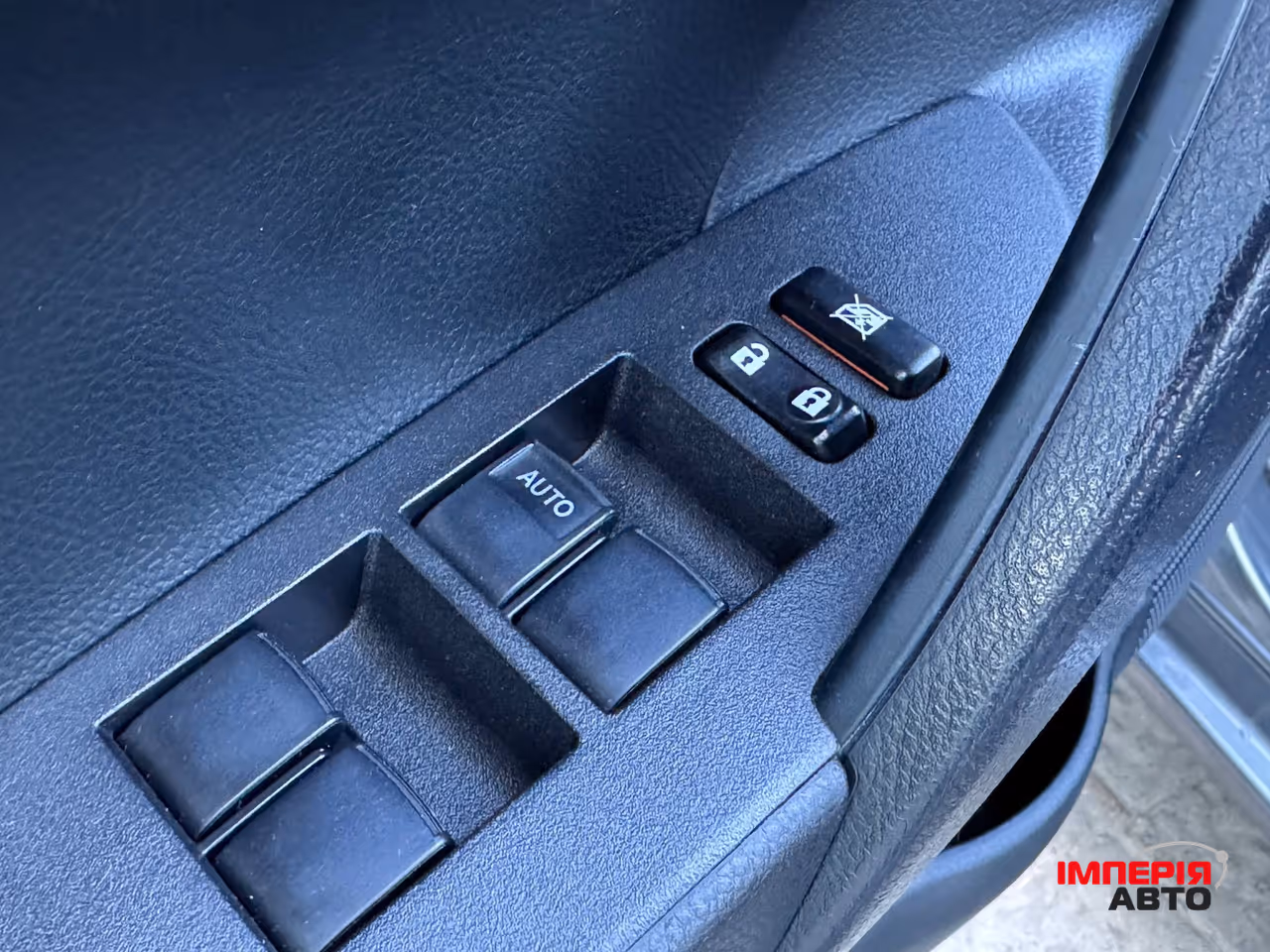 Toyota Corolla - фото 10