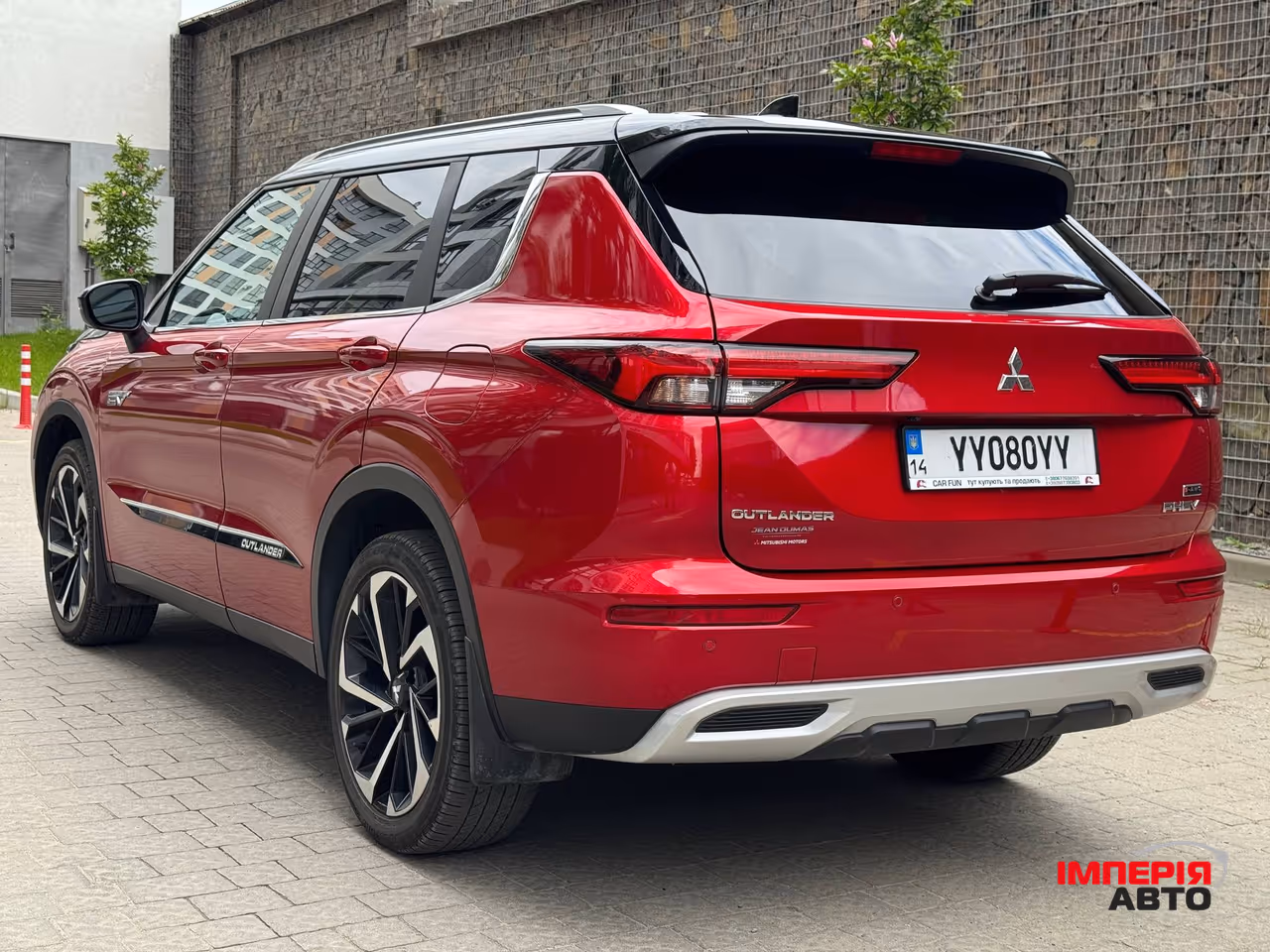 Mitsubishi Outlander - фото 6