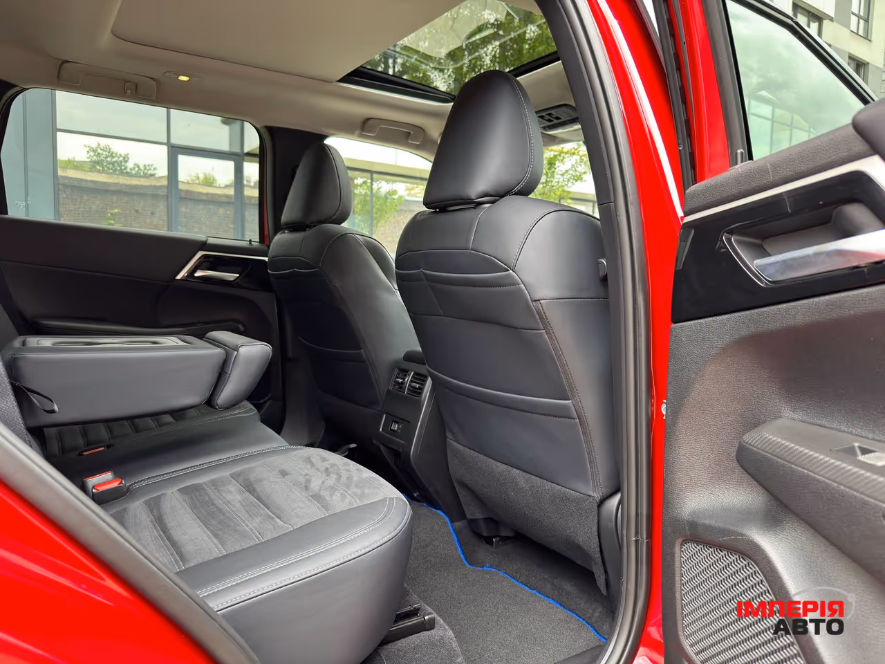 Mitsubishi Outlander - фото 25
