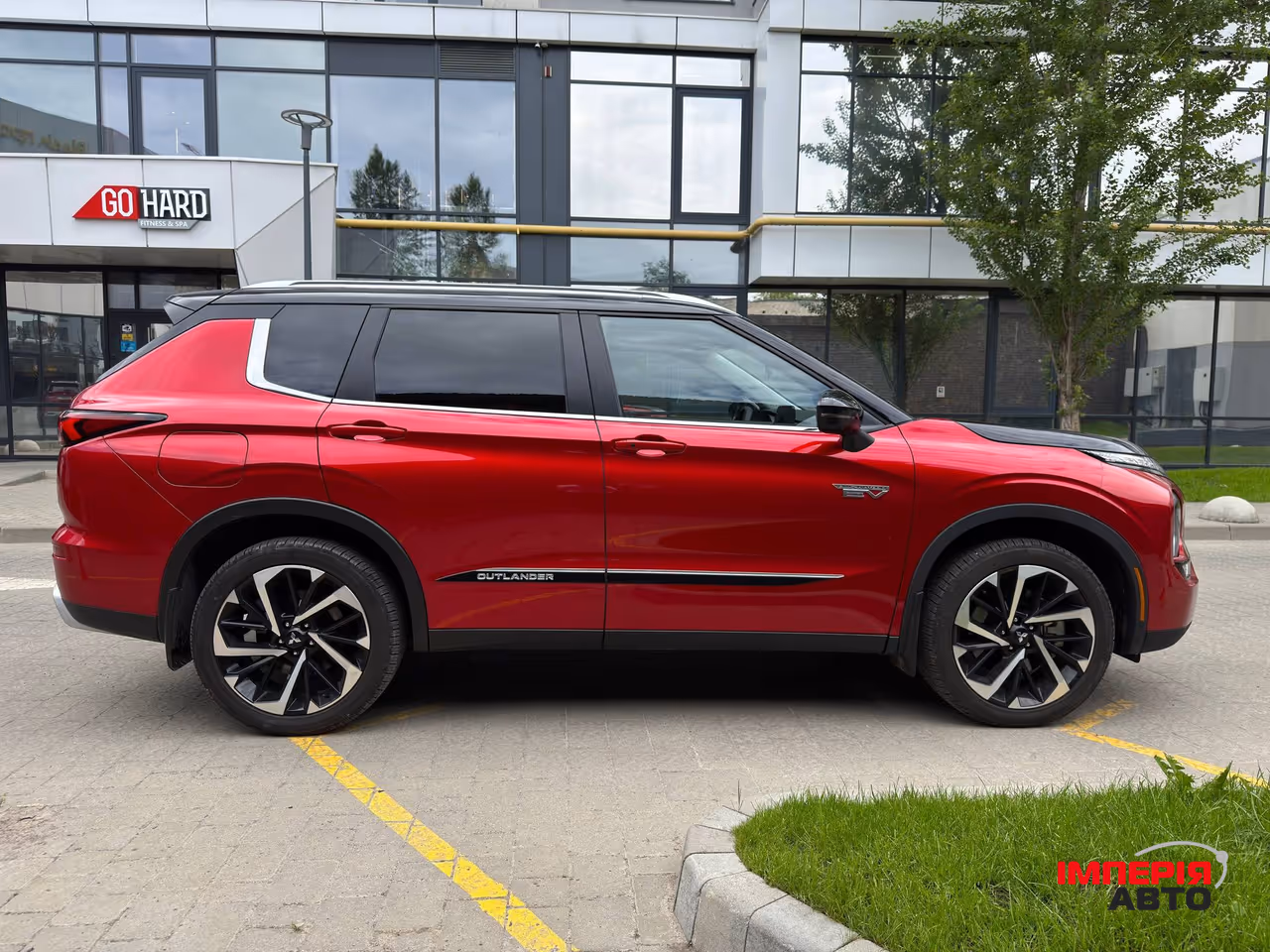 Mitsubishi Outlander - фото 9
