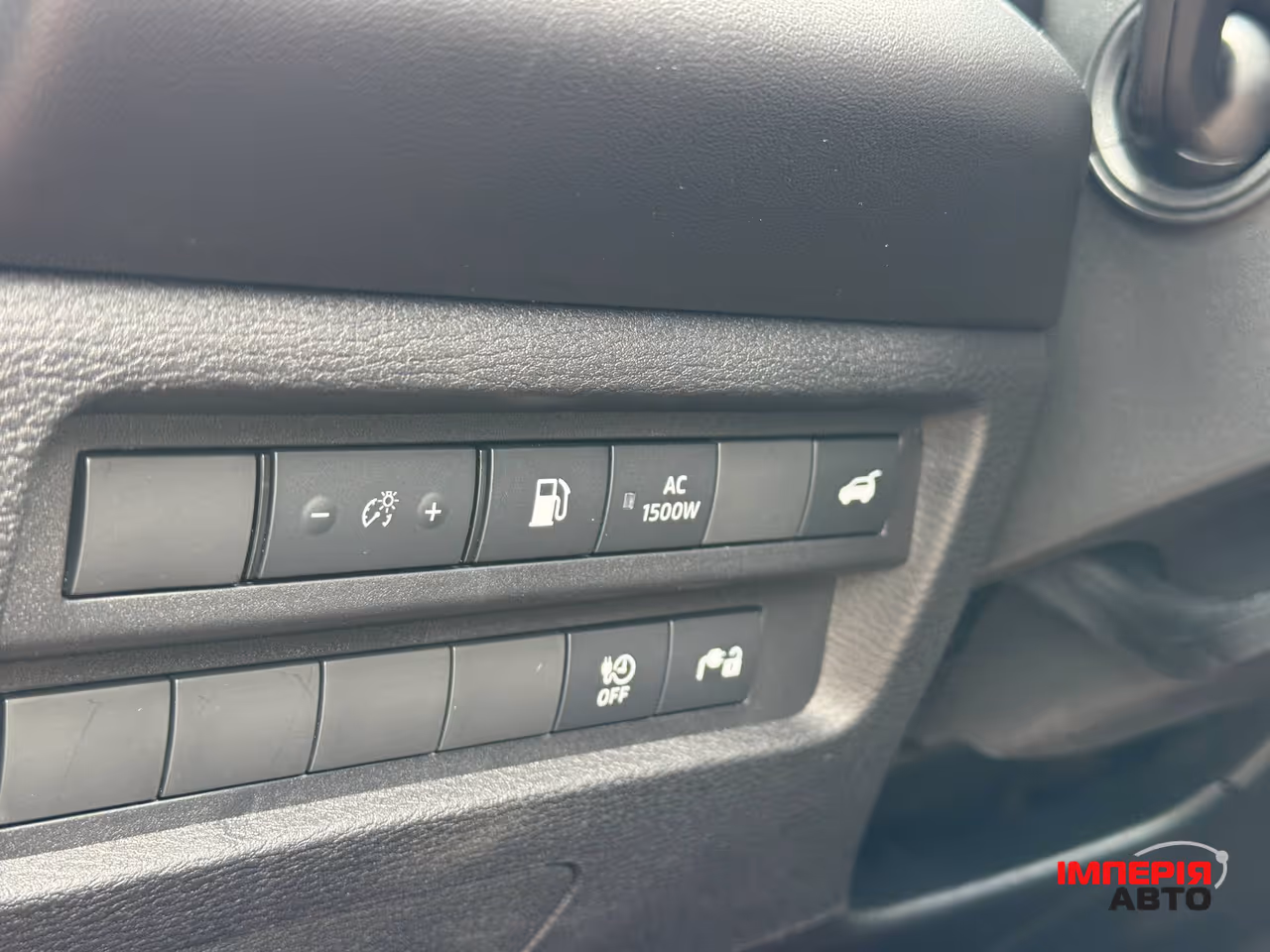 Mitsubishi Outlander - фото 19