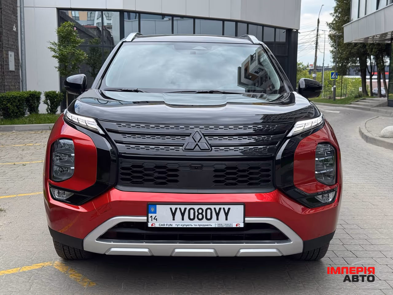 Mitsubishi Outlander - фото 2