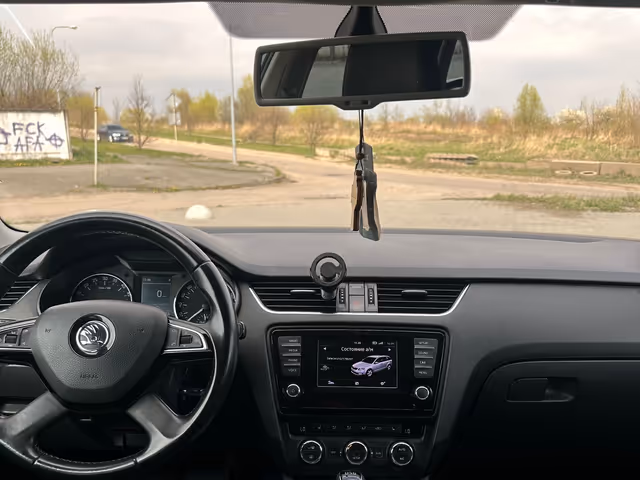 Skoda Octavia RS - фото 3
