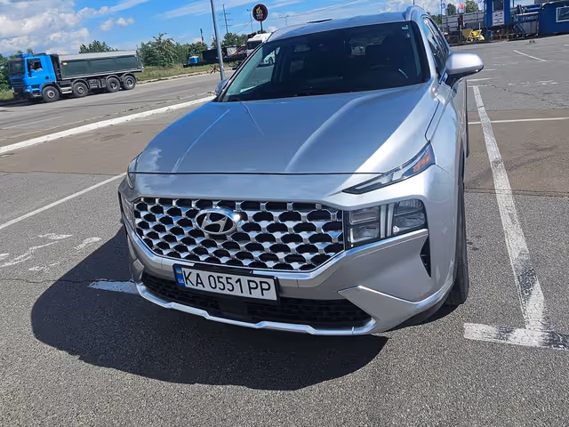 Hyundai Santa Fe - фото 3