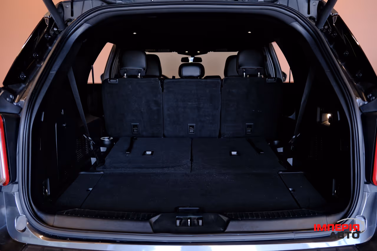 Ford Explorer - фото 9