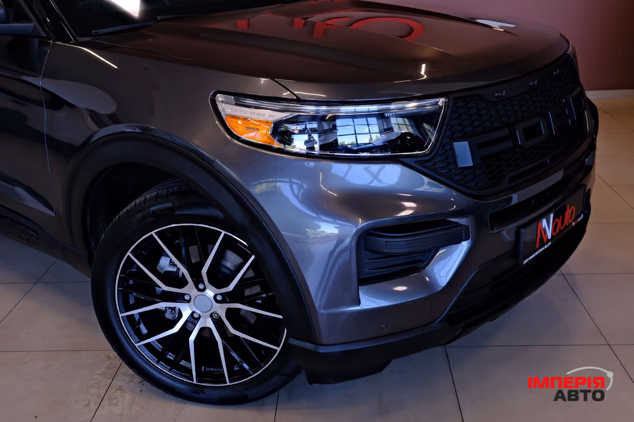 Ford Explorer - фото 3