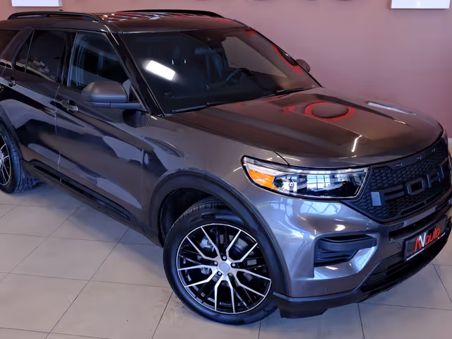 Ford Explorer - фото 4