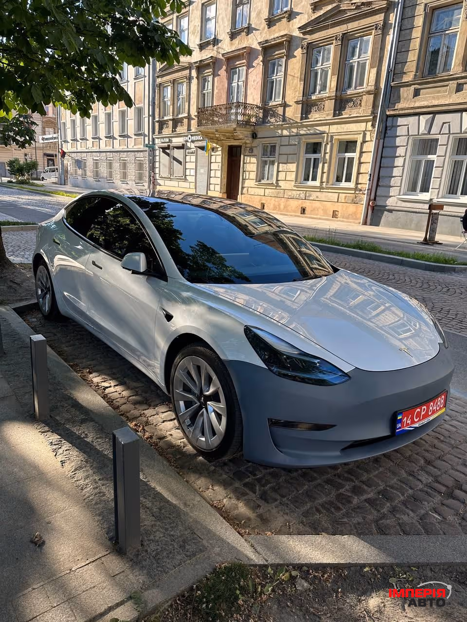 Tesla Model 3 - фото 3