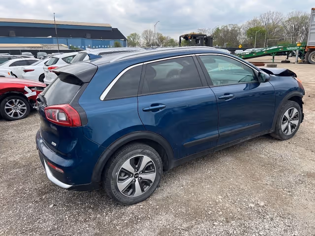 Kia Niro - фото 5