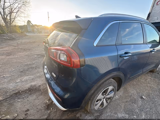 Kia Niro - фото 4