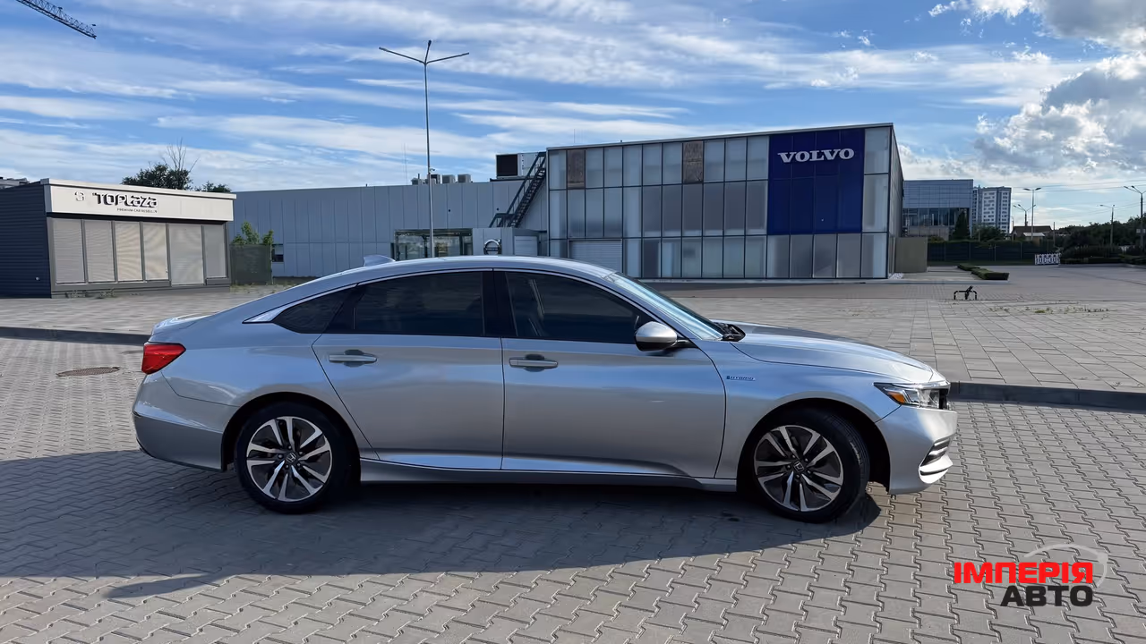 Honda Accord - фото 5