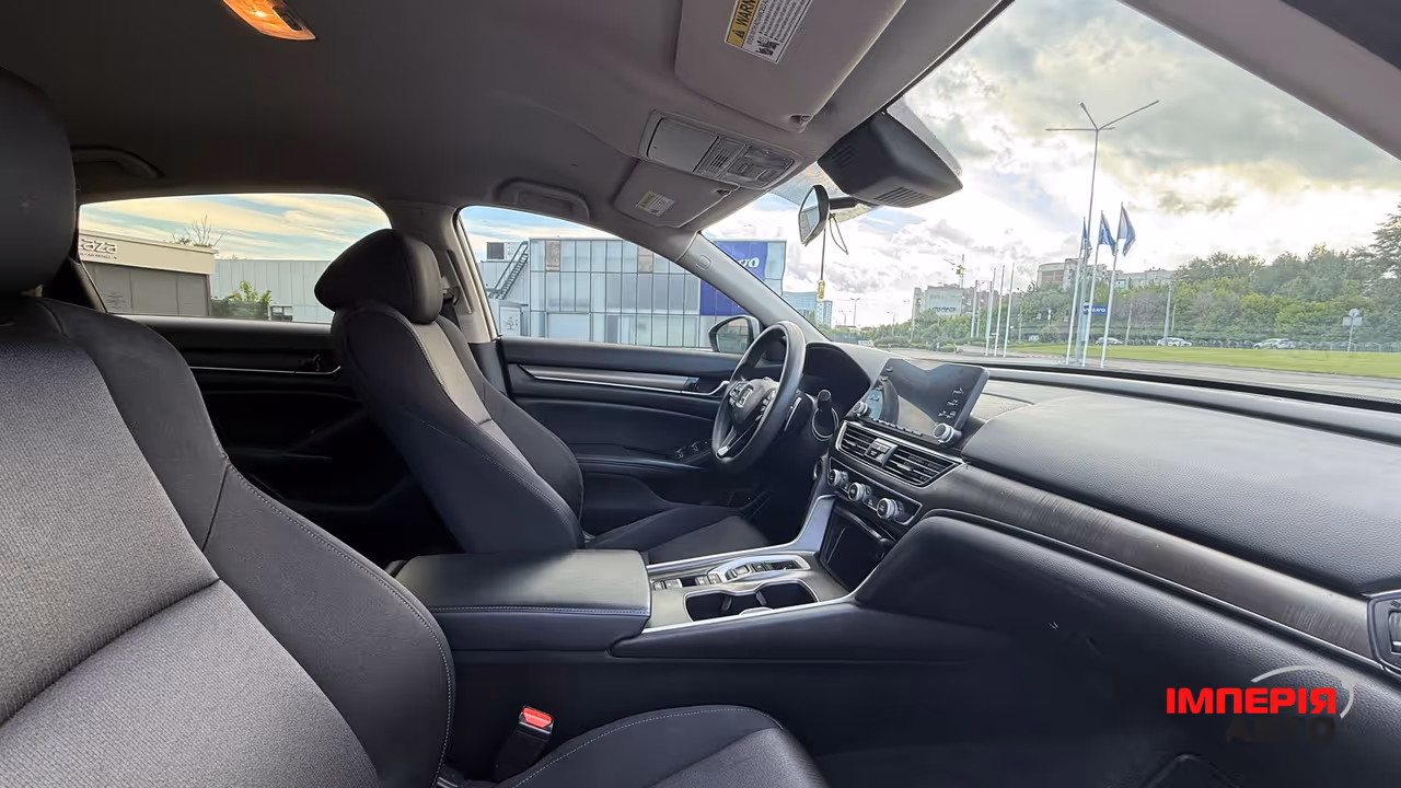 Honda Accord - фото 36