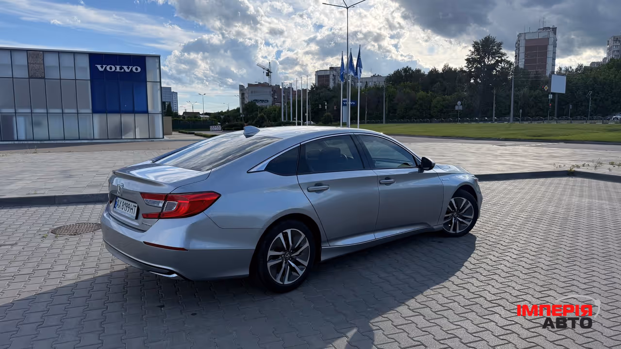 Honda Accord - фото 7