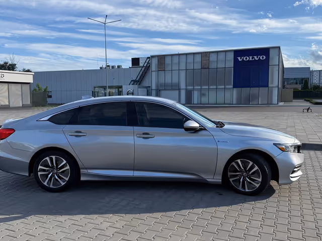 Honda Accord - фото 5
