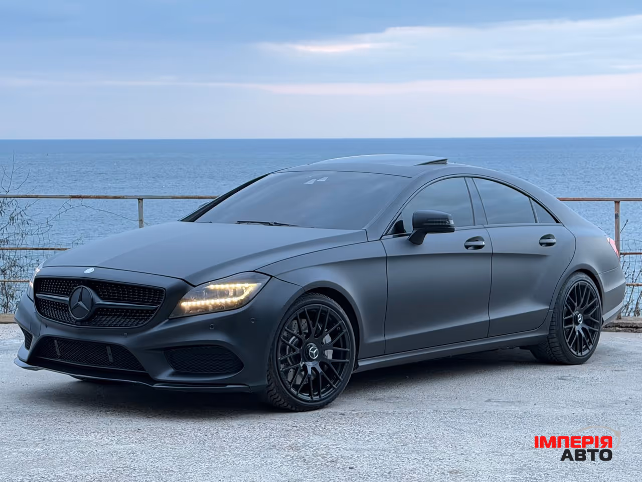 Mercedes-Benz CLS - фото 1