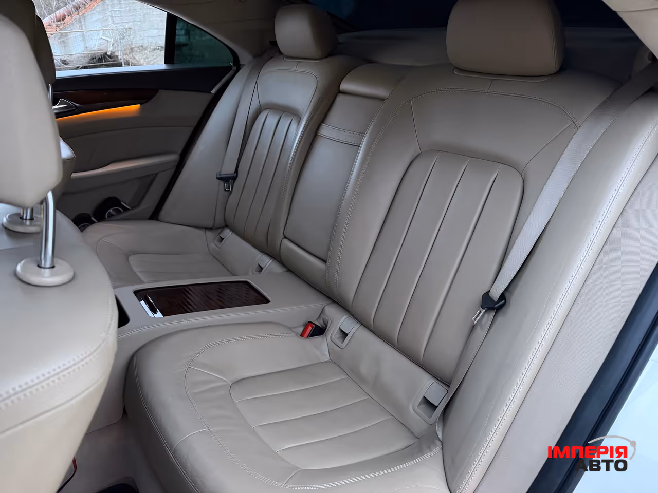 Mercedes-Benz CLS - фото 17