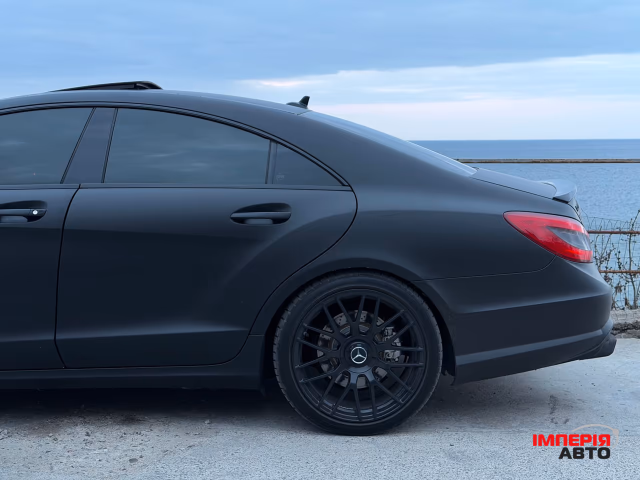 Mercedes-Benz CLS - фото 8