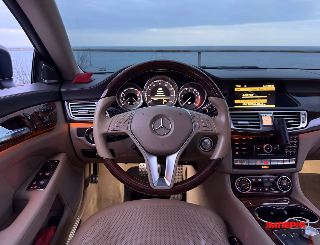 Mercedes-Benz CLS - фото 19
