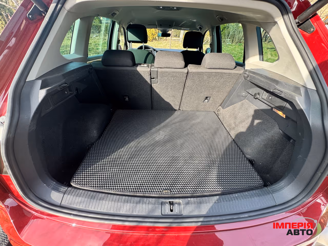 Volkswagen Tiguan - фото 16