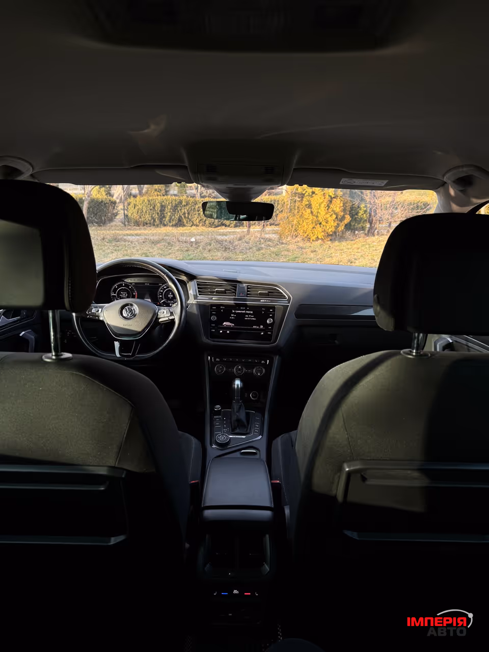 Volkswagen Tiguan - фото 14