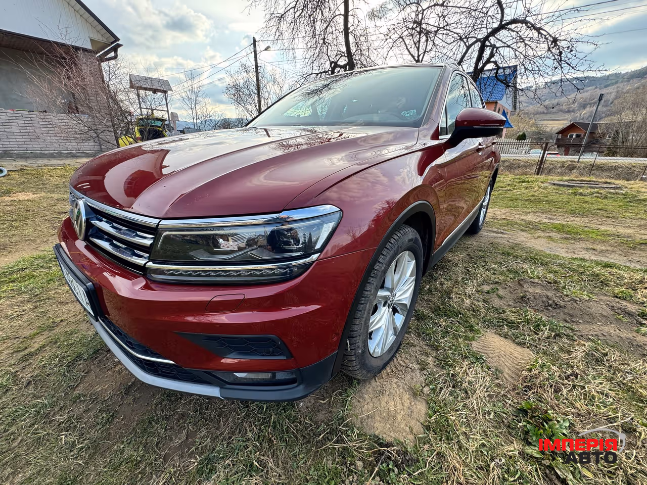 Volkswagen Tiguan - фото 4
