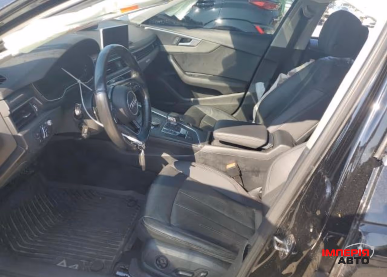 Audi A4 - фото 4