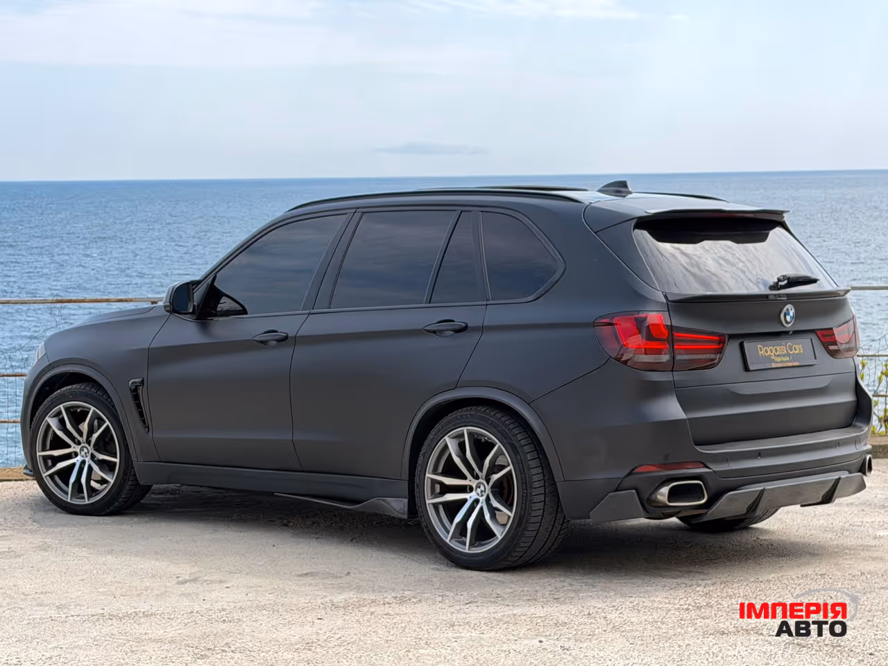 BMW X5 - фото 10