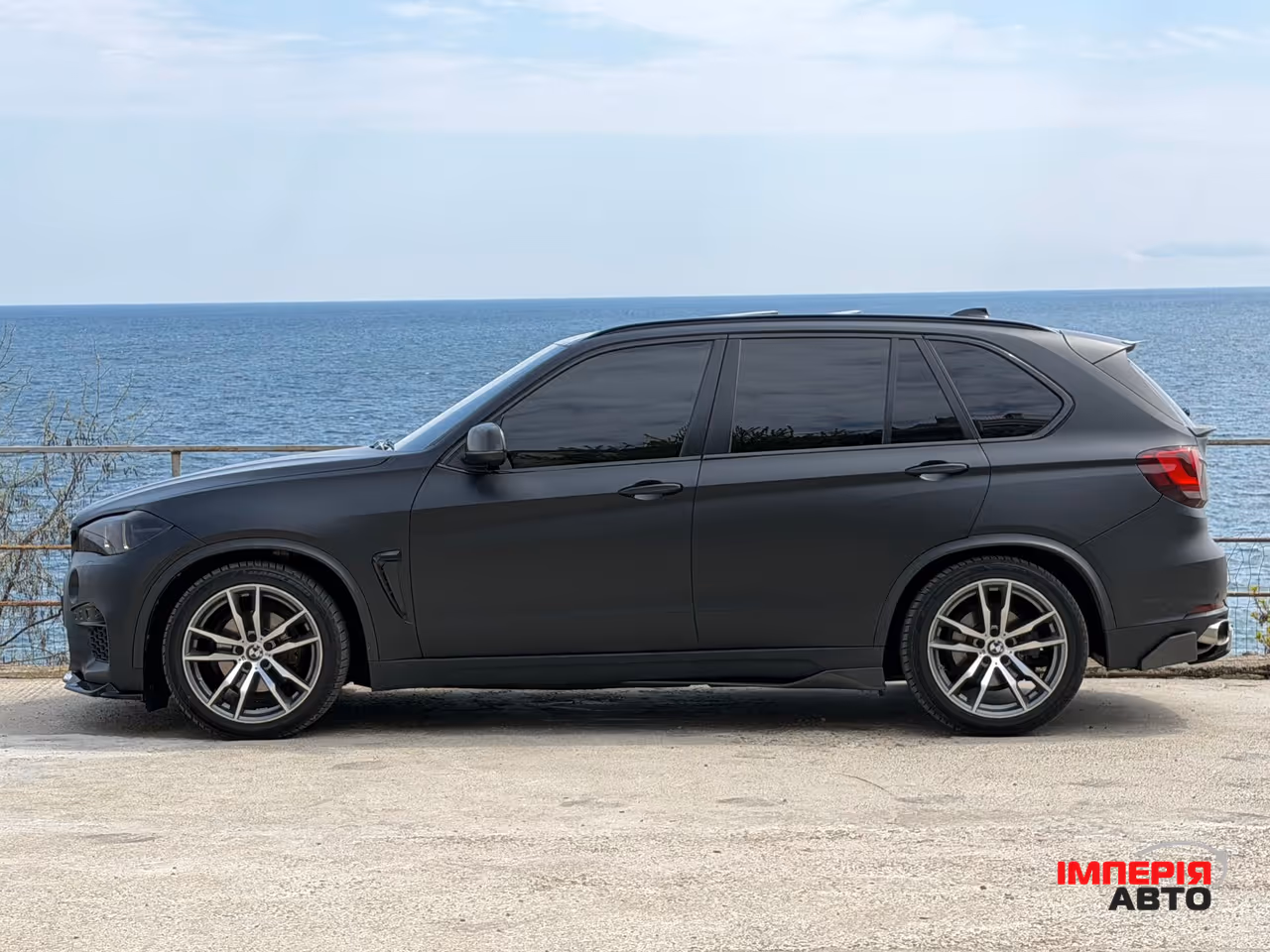 BMW X5 - фото 5