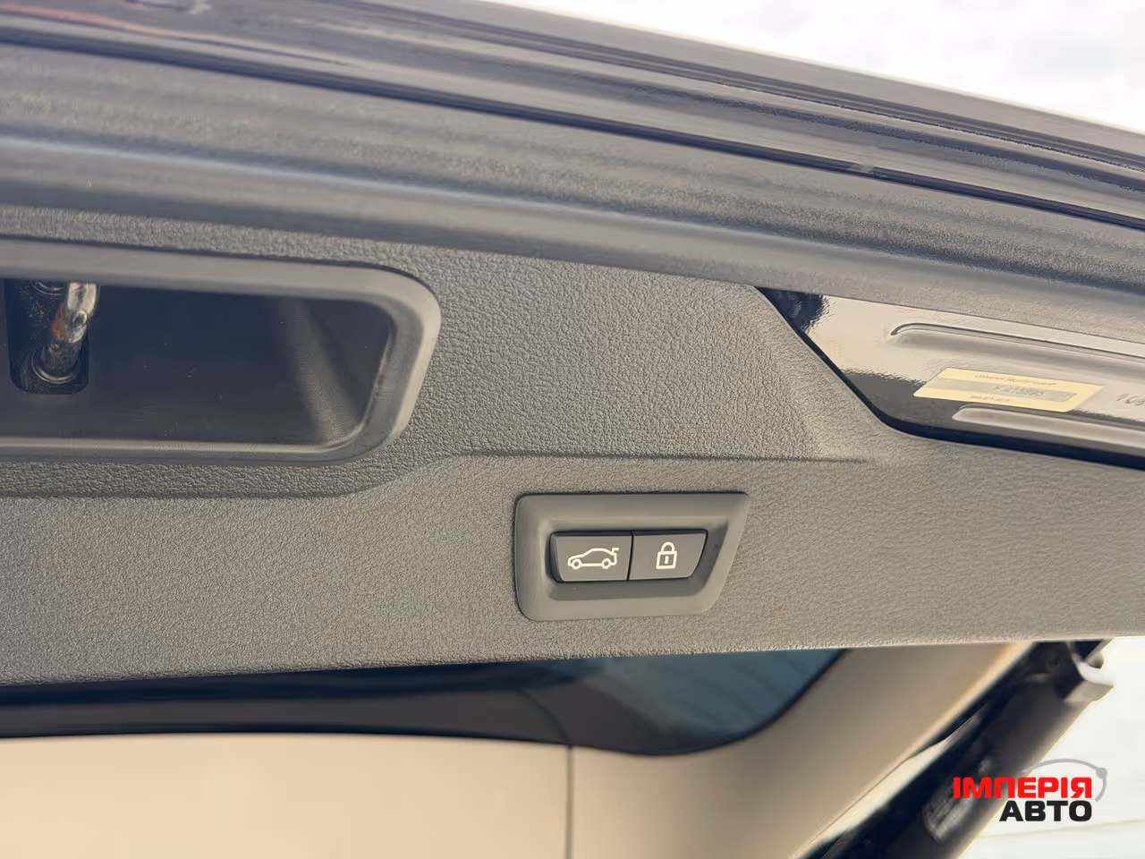 BMW X5 - фото 14