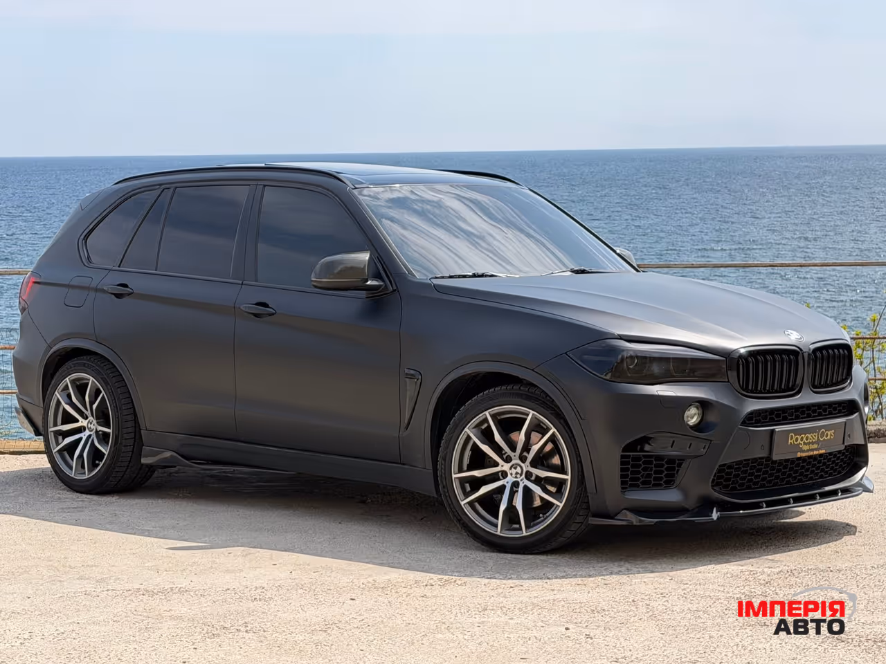 BMW X5 - фото 3